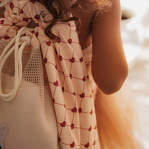 Рюкзак пляжный Mrs. Ertha "Net Lovely Roots", танец сердец